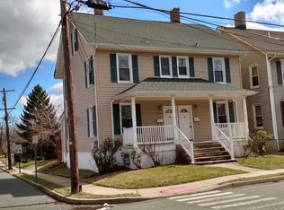 39 Spring St, Red Bank, NJ 07701