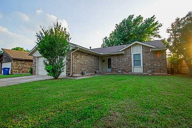 1st image of 721 N Holli Way