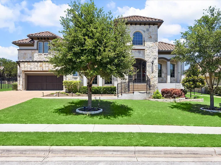 1600 Morning Moon Cir — Photo 2