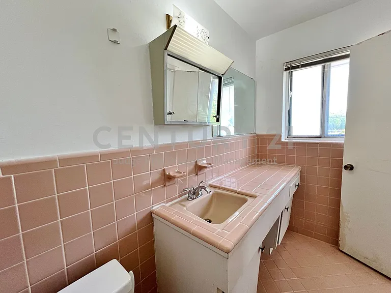 3641 Townsend Dr — Photo 11