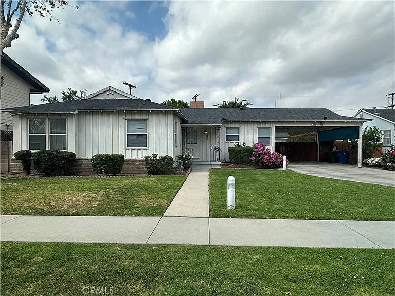 12811 Cumpston St — Photo 1