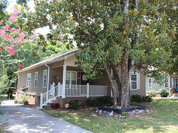 4th image of 213 Bomar Ave