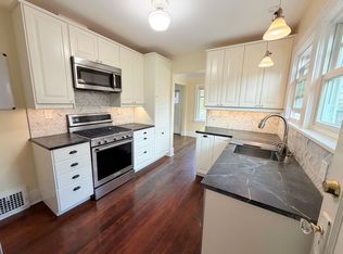 307 NW 74th St, Seattle, WA 98117