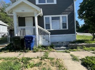 702 W 7th St, Davenport, IA