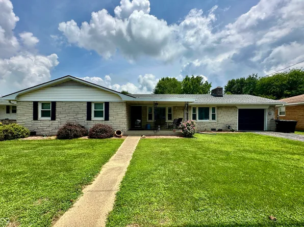 89 S 2nd St, Martinsville, IN 46151