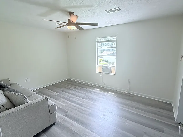8404 Henry St #1 — Photo 8