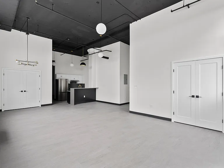 480 Myrtle Street — Photo 56