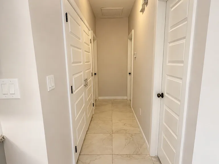 1718 W Garrison Dr #4 — Photo 6