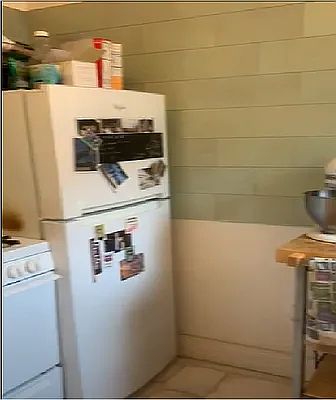 5th image of 211 E Broadway APT 5E