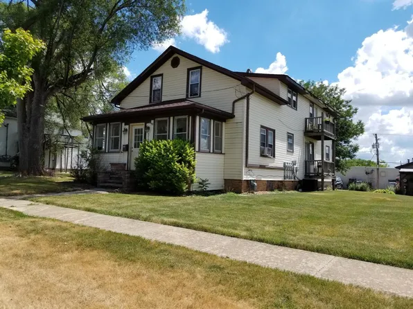 312 S Oak St APT 3, Manteno, IL 60950