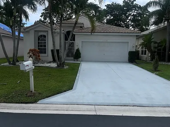 10895 Fillmore Dr, Boynton Beach, FL 33437