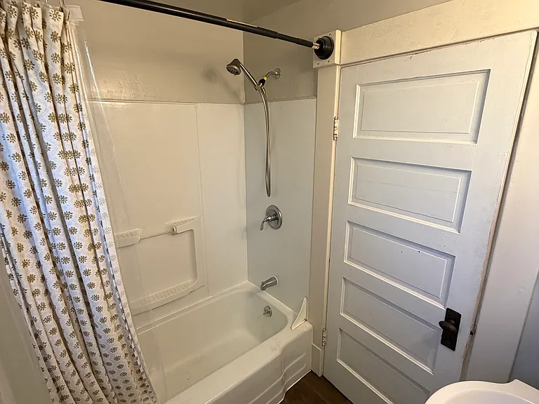 20 East St SE #1 — Photo 9