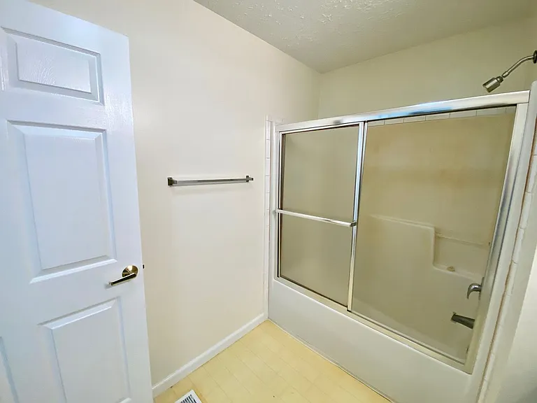 1348 State Highway 194 N — Photo 19