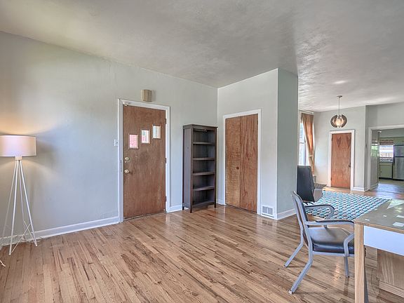 5th image of 3133 Oregon Ave