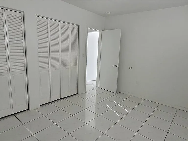 5200 SW 89th Pl — Photo 18