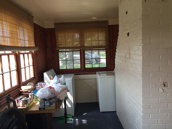 5th image of 116 N Madisonville St