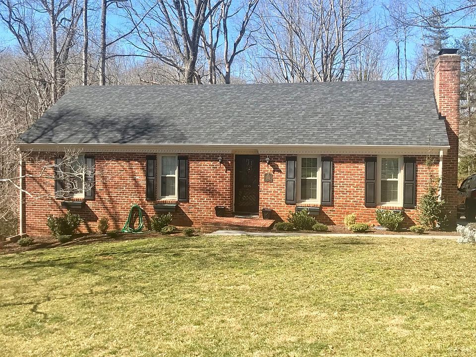 1st image of 2235 Surrey Pl Lot 10