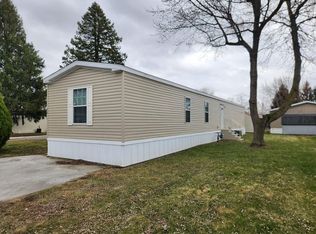 535 W Gypsy Lane Rd #210, Bowling Green, OH 43402