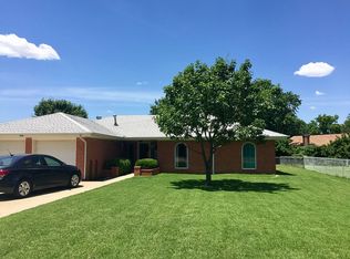 1527 Ashley Cir, Norman, OK 73069
