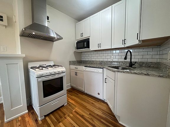 2nd image of 451 Fairview Ave N #207