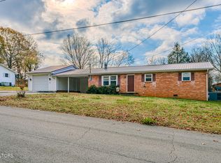 623 George St, Athens, TN 37303