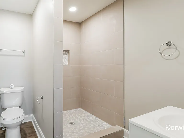 5299 Arrowind Rd — Photo 8