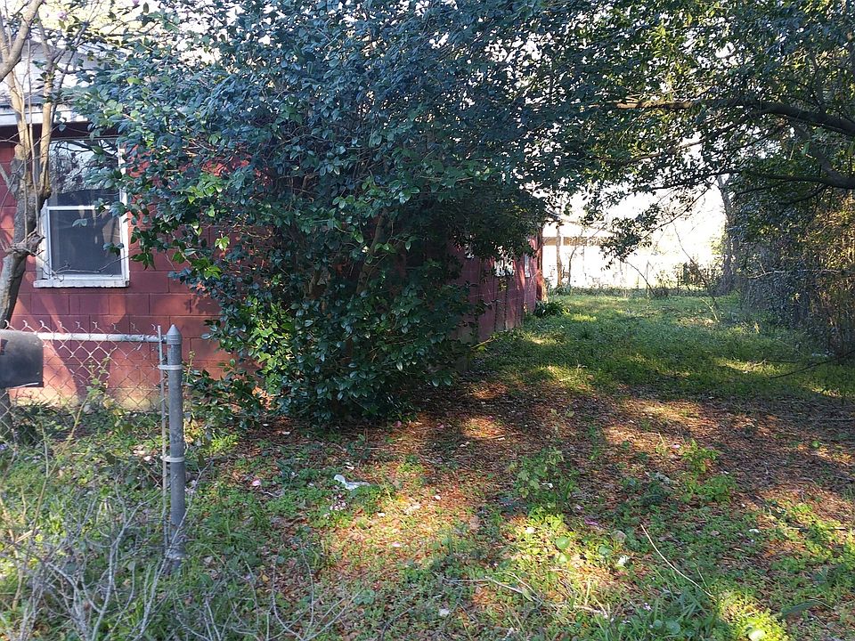 1st image of 3004 N Tarragona St