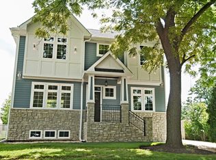 923 John St, Bensenville, IL 60106