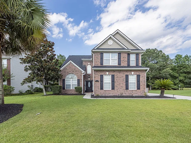 112 Tanglewood Cir — Photo 49
