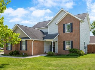647 Peachtree Cir, Ringgold, GA 30736
