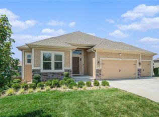10840 N Corrington Ave, Kansas City, MO 64156