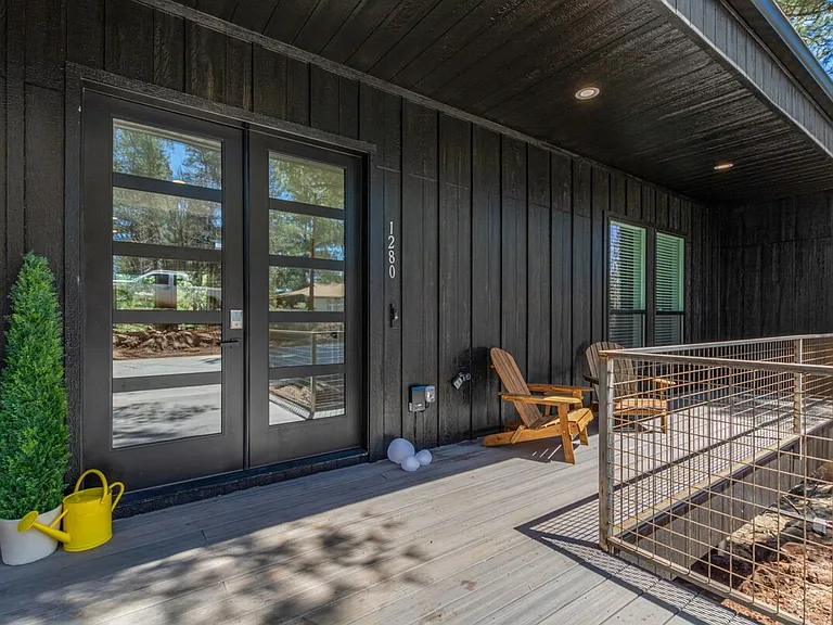 1280 Shullenbarger Dr #ID1558589P — Photo 29