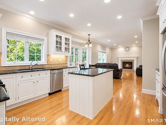 2nd image of 12 Crowne Pond Lane #12
