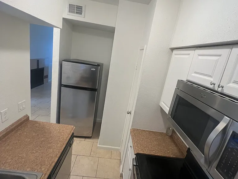 2021 Spenwick Dr #510 — Photo 12