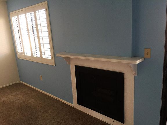 5th image of 5255 Bellingham Ave Unit 206