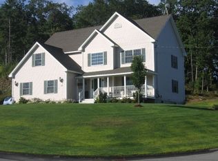 52 Flying Rock Rd, Hudson, NH 03051