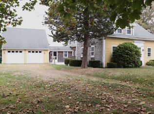 385 Bridge Rd, Eastham, MA 02642