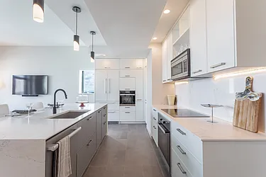 Rented by Bond New York