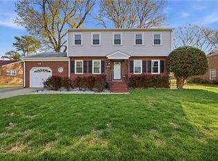 19 Hankins Dr, Hampton, VA