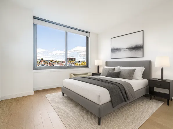 152-09 88th Avenue image 2 of 14