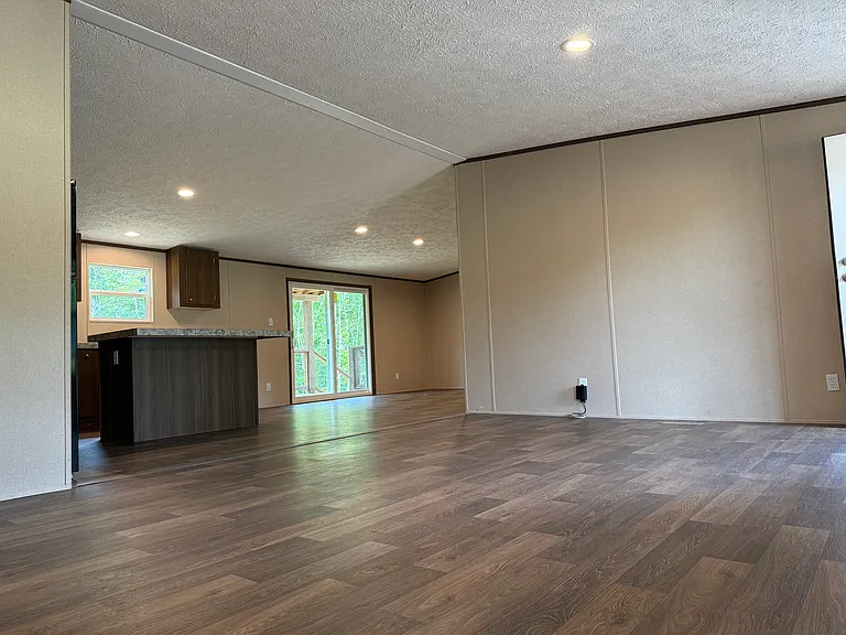 1275 Clifty Creek Rd — Photo 8