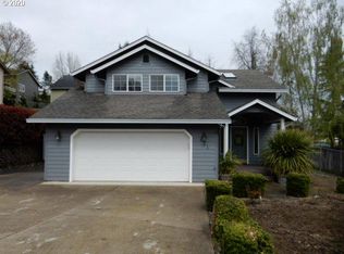 421 Chandler Dr, Roseburg, OR