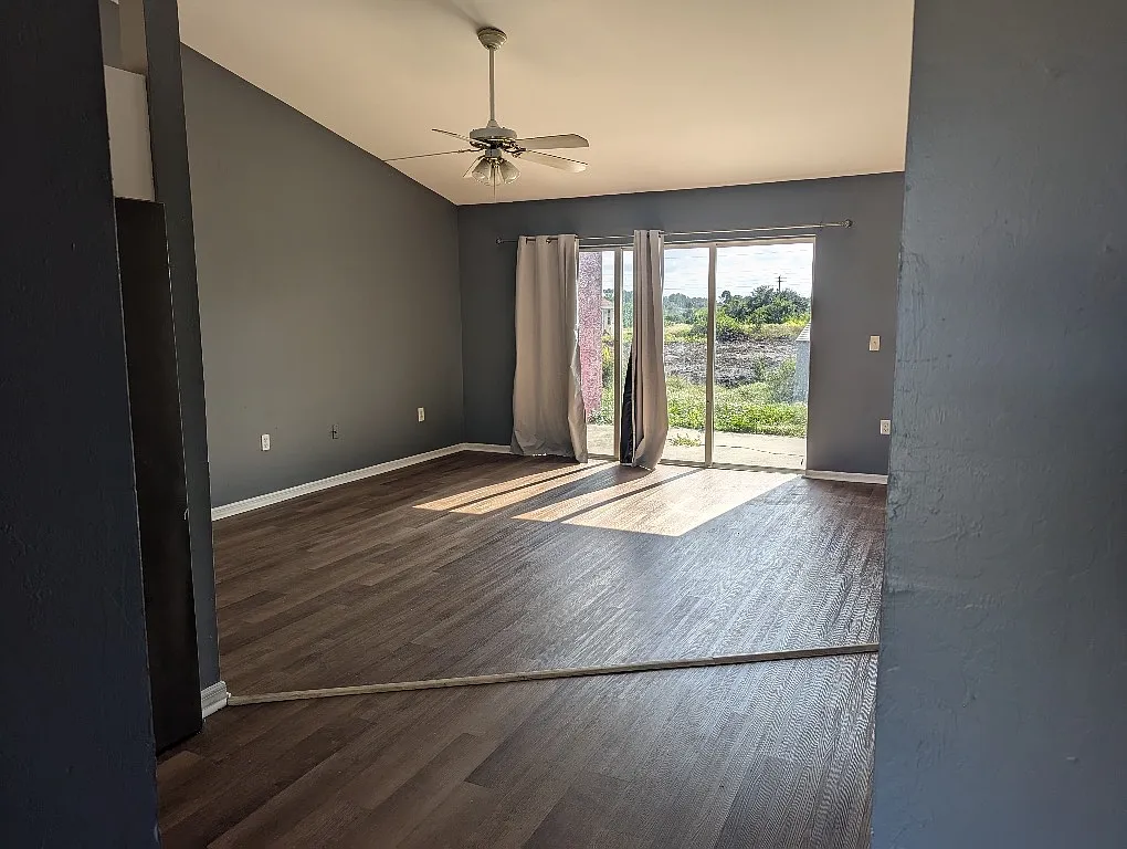 2 bed, 1000 sqft, $1,495 — Photo 4