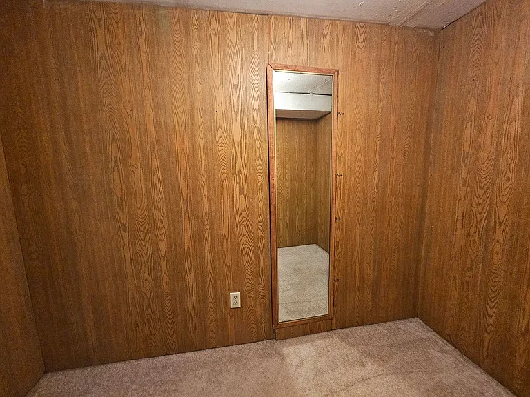 1875 S Linden Way — Photo 47