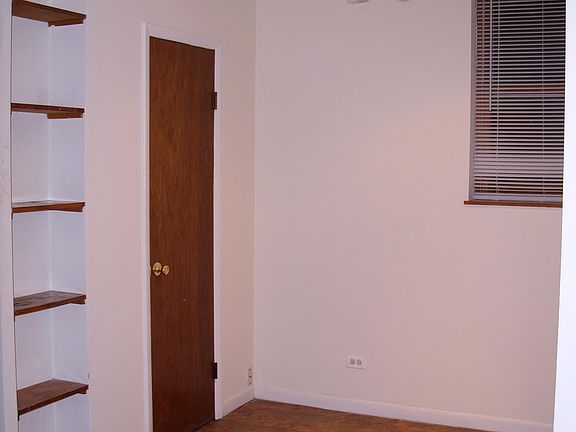 3rd image of 1737 W Potomac Ave #Bf