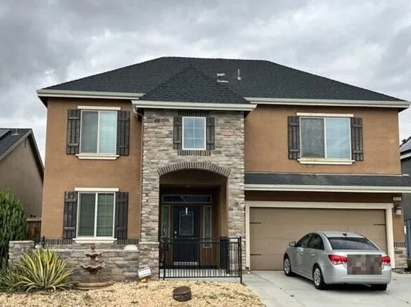 9120 Scenic Woods Ln, Shafter, CA 93263