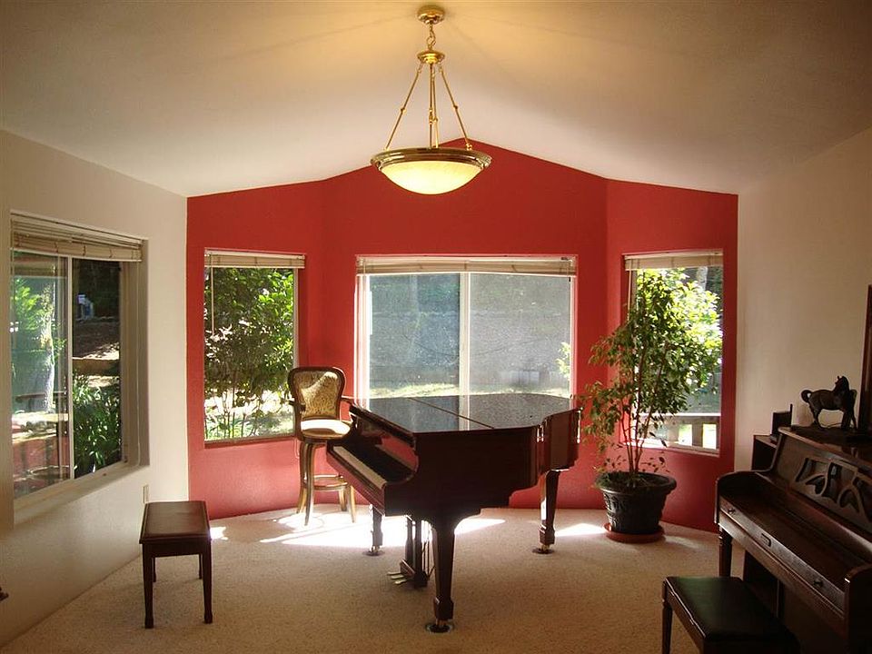 300 Sierra Wood Rd, Gasquet, CA 95543 Zillow