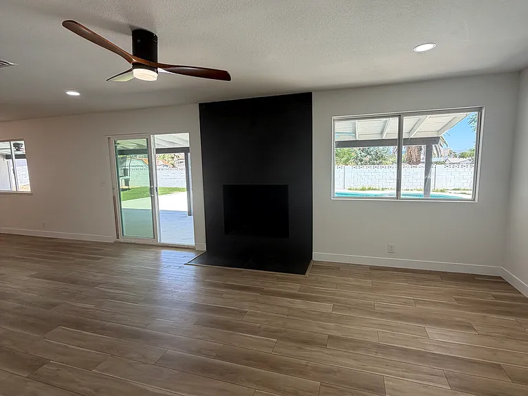 3420 W Warm Springs Rd — Photo 9