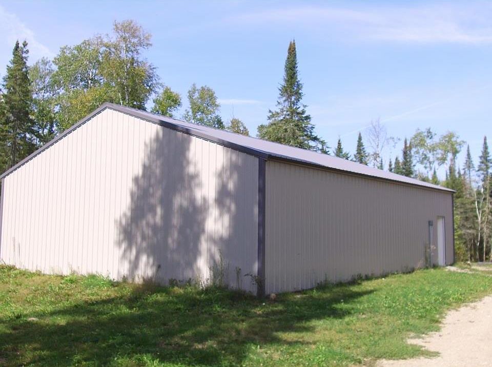 48' X 36' Pole Barn