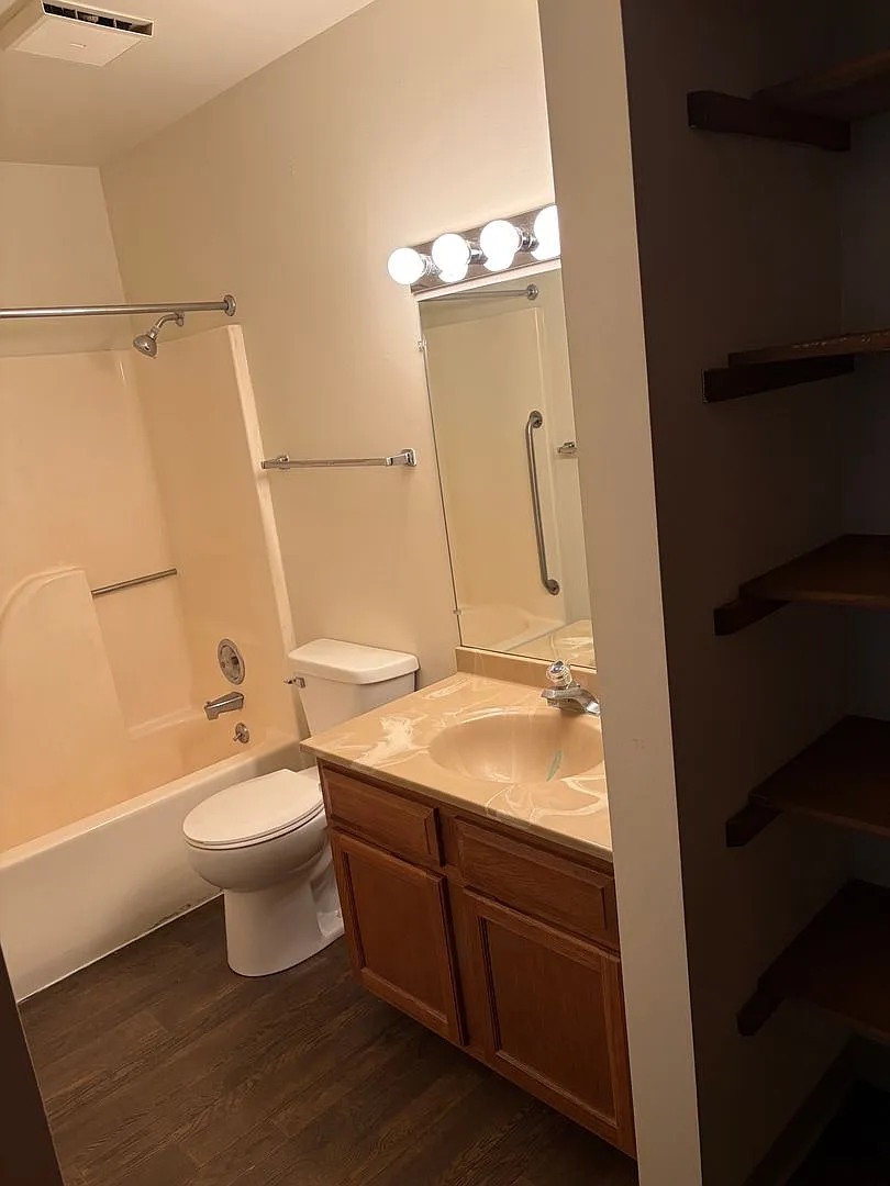 Woodside I LLC — Photo 4